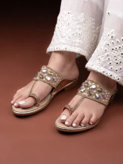 Aberto Torresi Toe-Ring Sandals – Glamorous Party Wear With Crystal Detailing -Urban Shoes Store 1005 GOLD 8