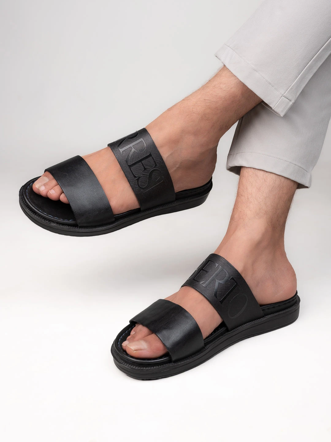 Alberto Torresi PVC Printed Branding Textured Black Leather Men Slippers 1 Alberto Torresi PVC Printed Branding Textured Black Leather Men Slippers