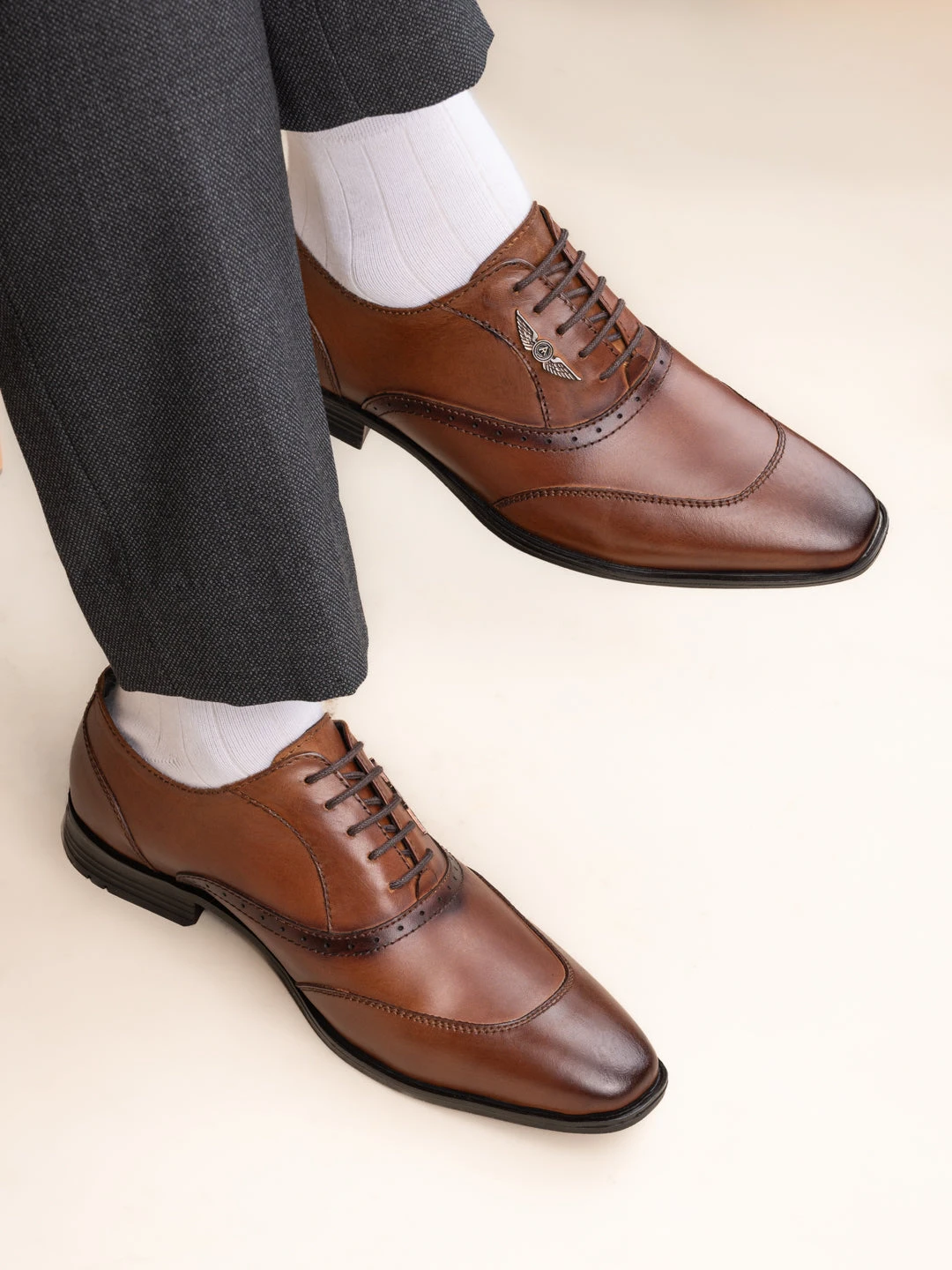 Urban Shoes Store -Urban Shoes Store DSC 7210